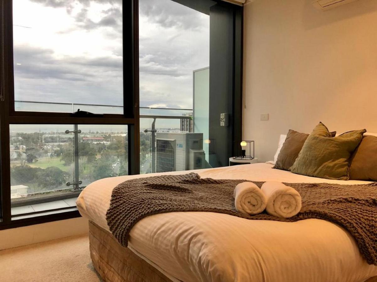 Readyset Apartments At Emerald Melbourne Ngoại thất bức ảnh
