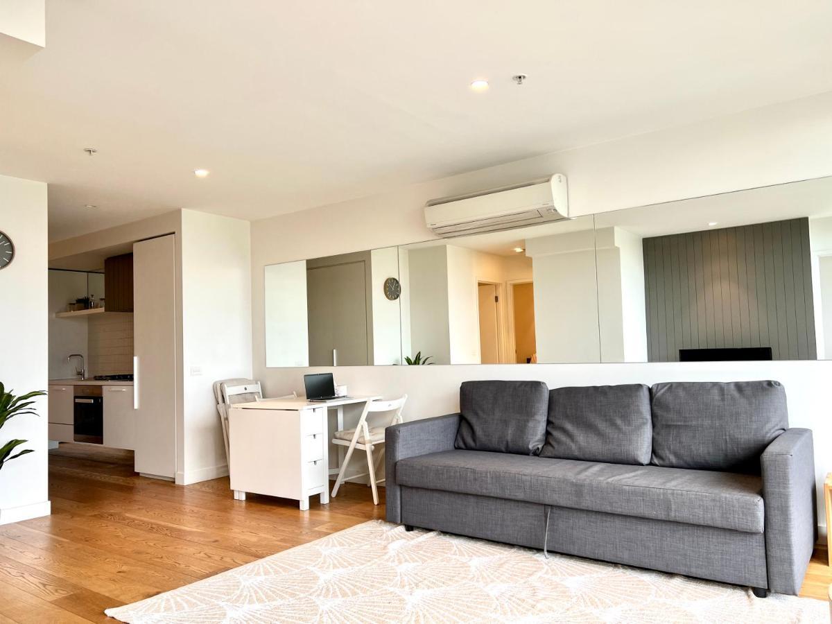 Readyset Apartments At Emerald Melbourne Ngoại thất bức ảnh