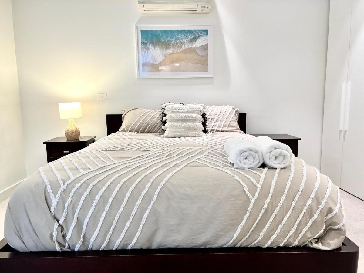 Readyset Apartments At Emerald Melbourne Ngoại thất bức ảnh